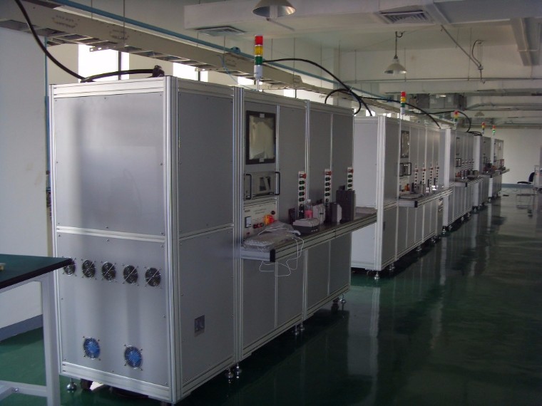 解決客戶工業鋁型框架材定制的燃眉之急，質、量、快！