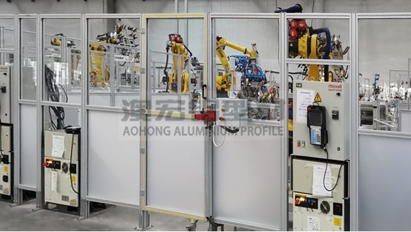 安全通透又靈活！詳解工業鋁型材圍欄的五大應用場景