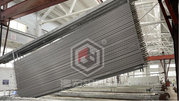 工業(yè)鋁型材表面處理有哪幾種？